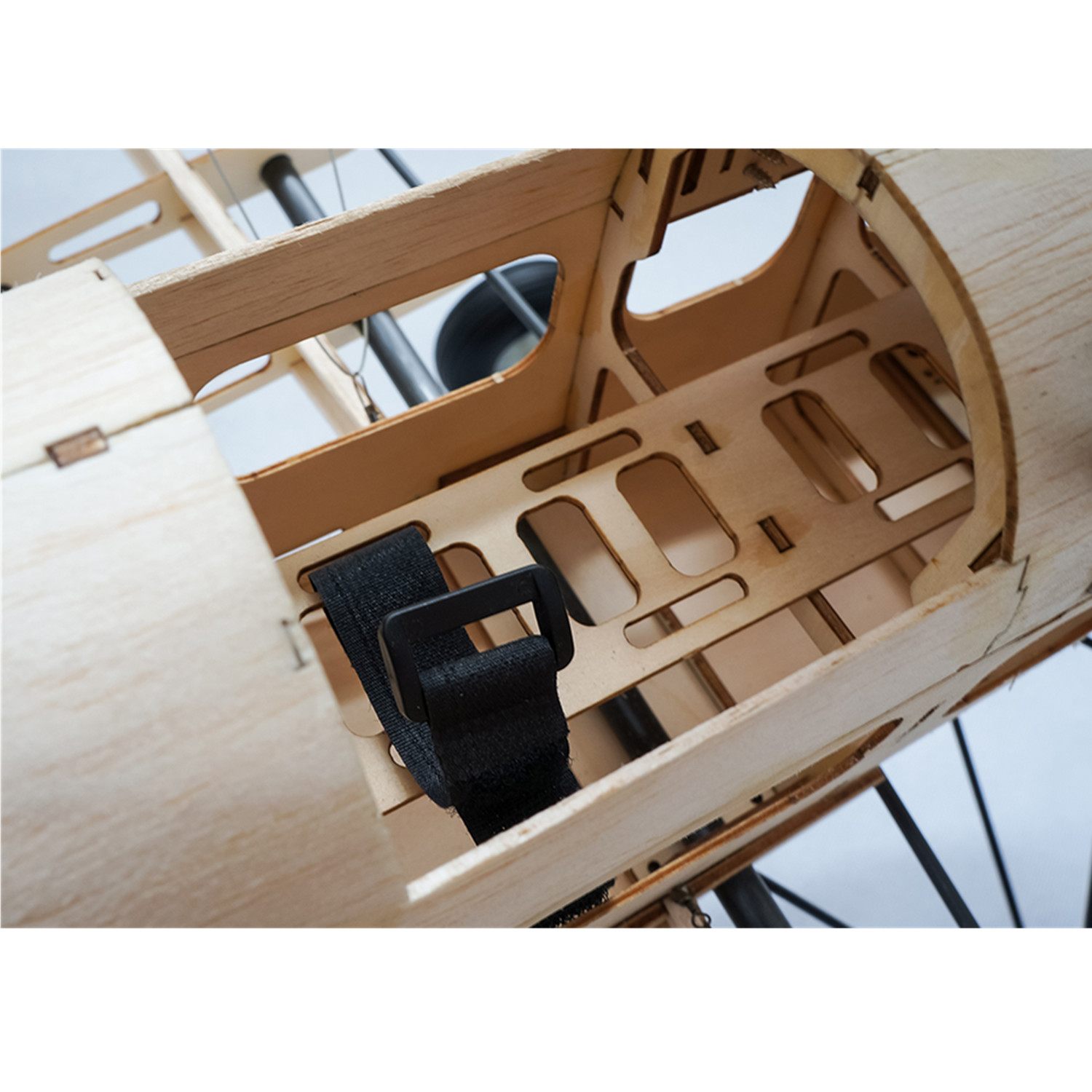 RC 飛行機 レーザーカット バルサ材飛行機キット 新しいタ - Model Kit Wood のレビューと価格
